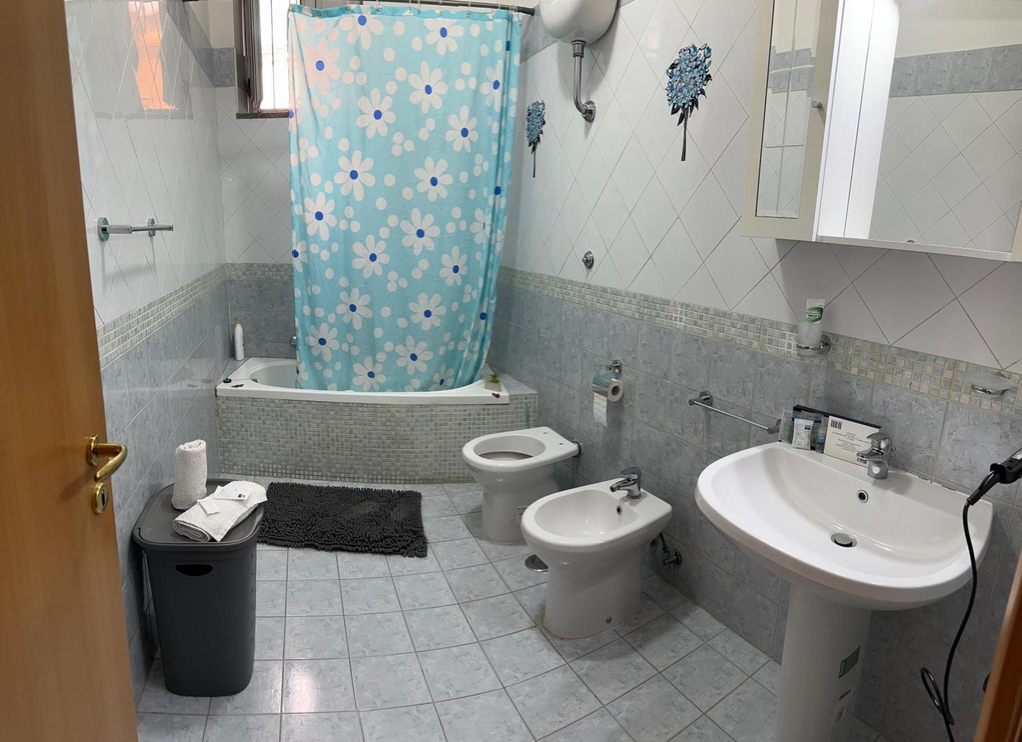 Annette Scafati-pompei * Scafati